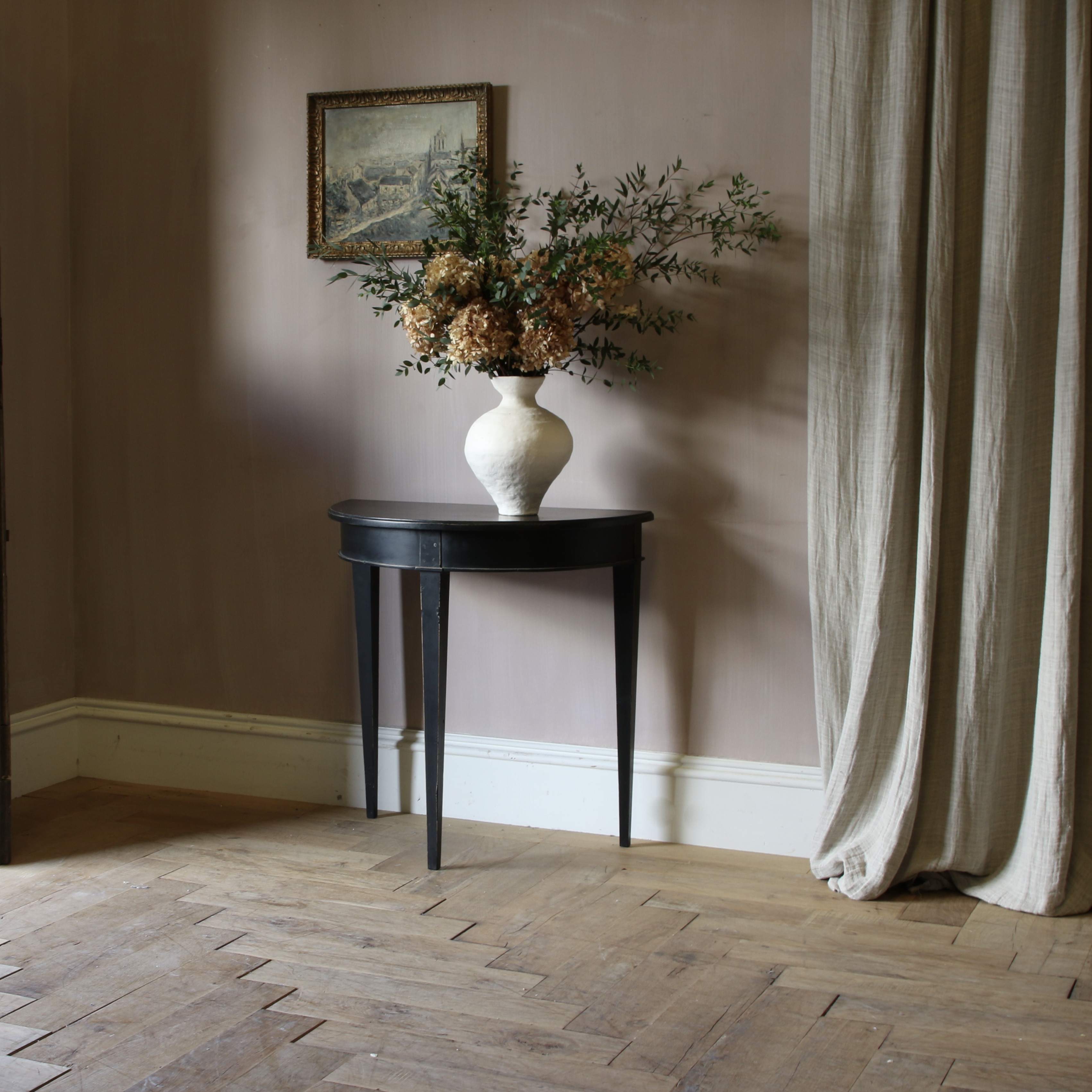 Demilune Table